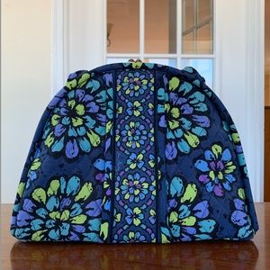 Vera Bradley Eloise Purse in Retired Indigo Pop